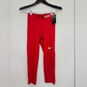 NIKE PRO NWT WOMENS RED DRI FIT CROPPED LEGGINGS SZ SMALL
